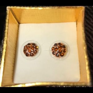 (Kay jewelers) Cluster Ruby pierced earrings